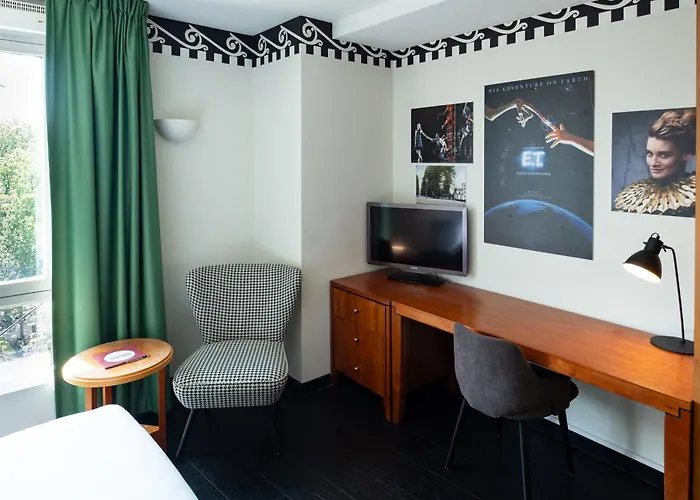 Hotel Theater Figi